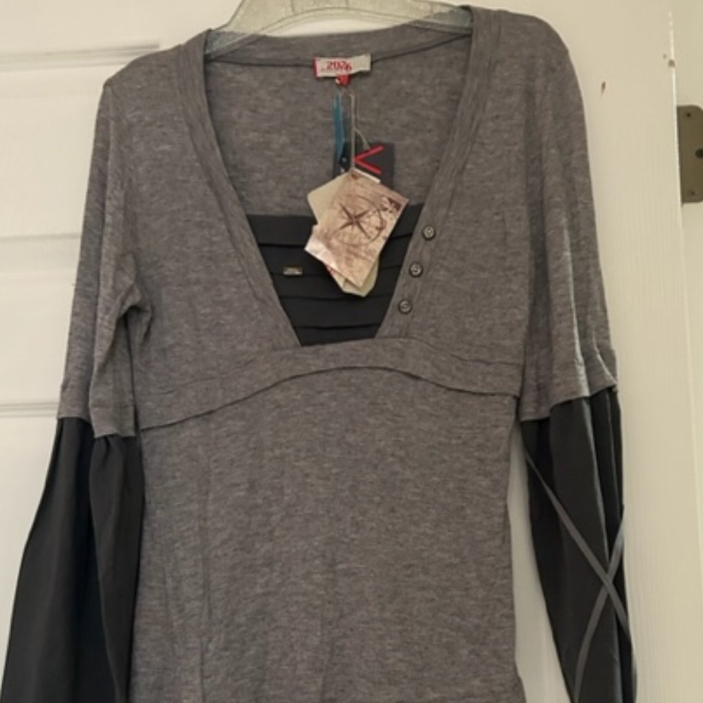 2026 Paris Elegant Top Brand New